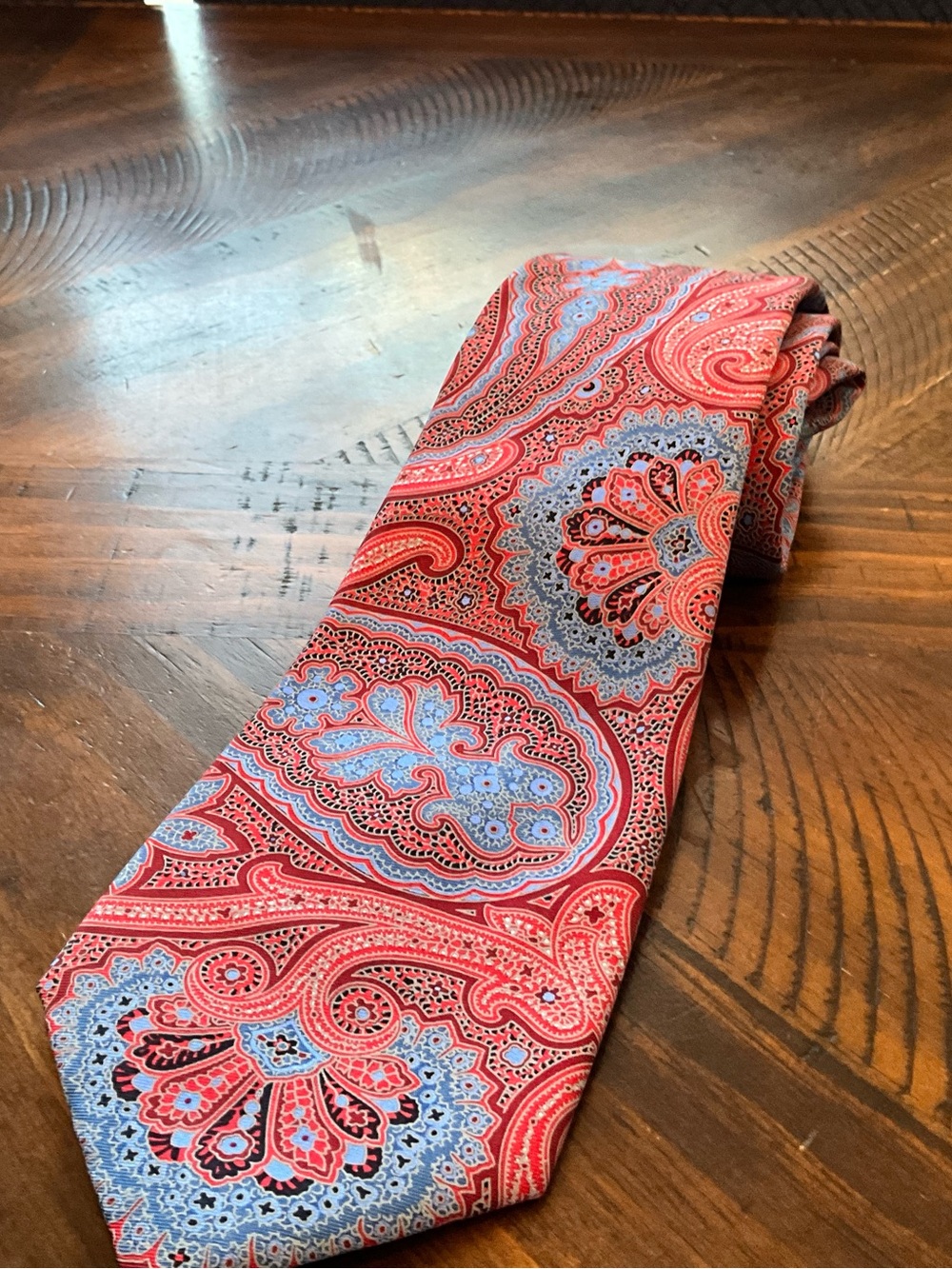 Red Paisley Men's Silk Tie with Blue Accents